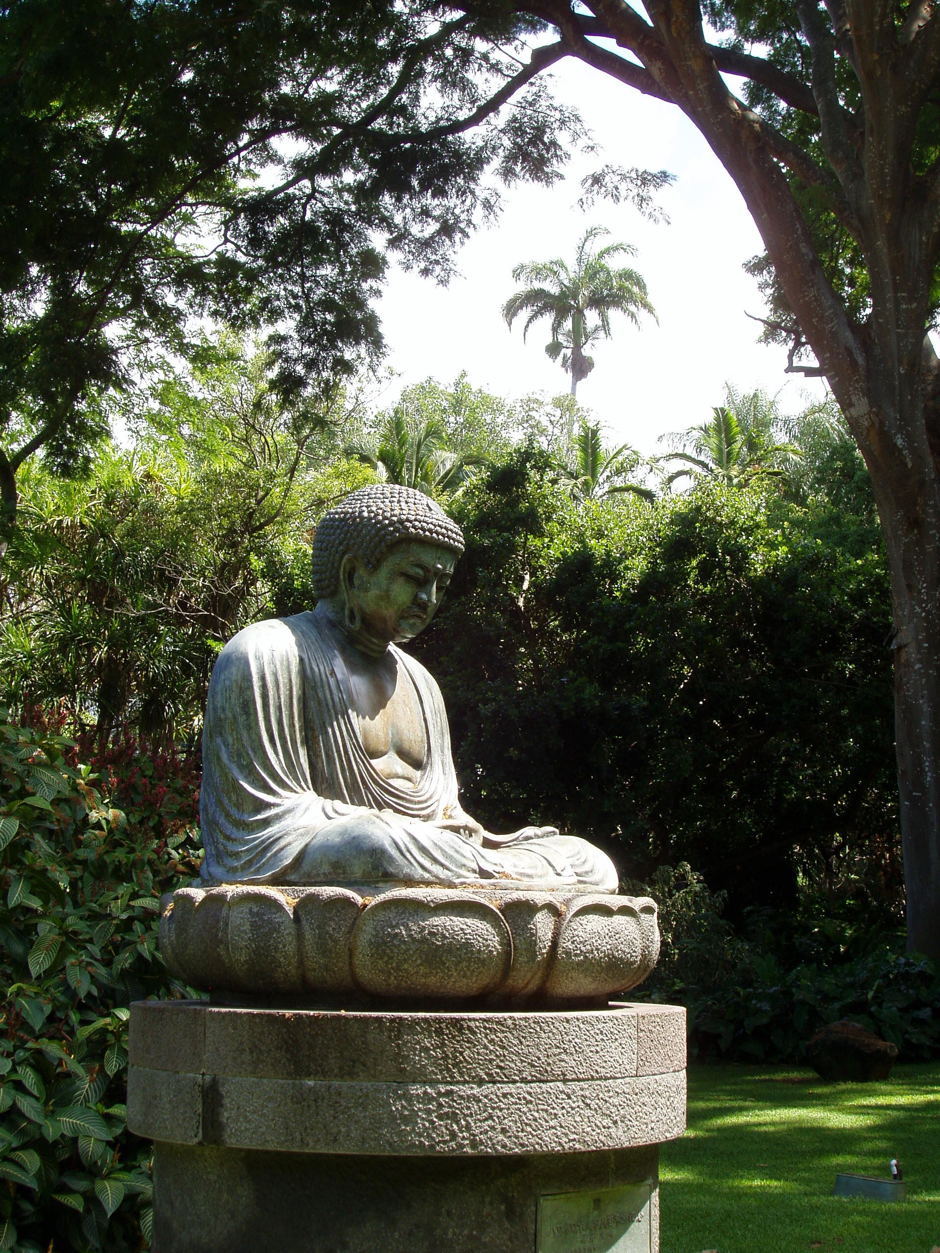 A statue in the Foster Botanical Gardens on Oahu, Hawaii