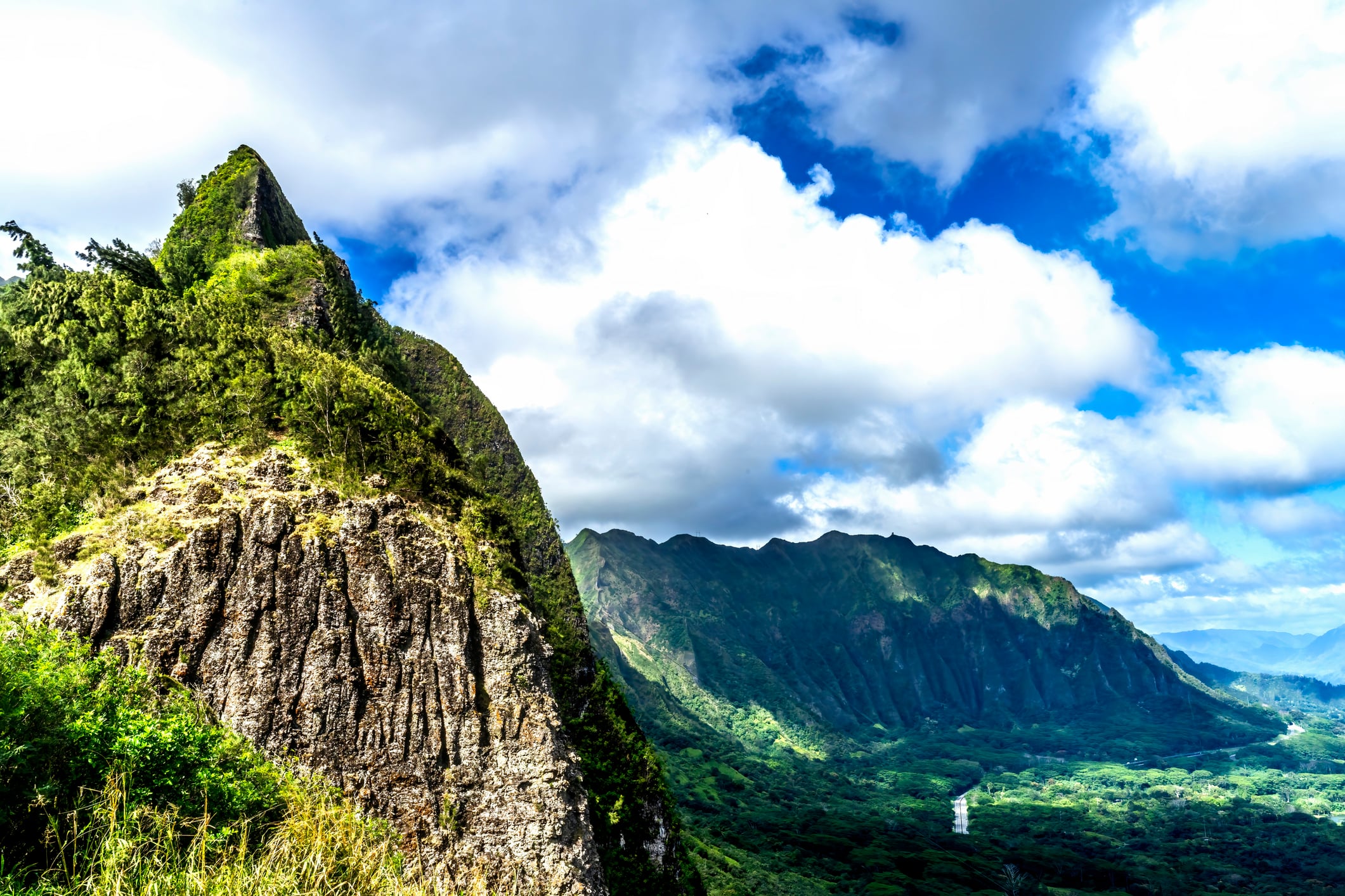Colorful Nuuanu Pali Outlook Green Koolau Mountain Range Oahu Hawaii